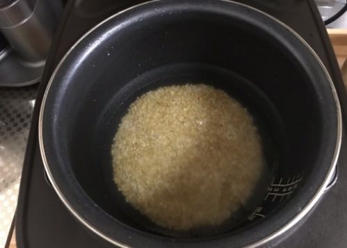 清蒸竹筒雞的做法 怎么腌制,用什么調料 腌制多長時間 蒸多長時間 請高人指點 謝謝